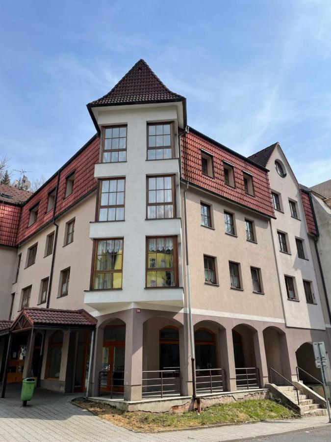 Apartmany U Posty ياخيموف المظهر الخارجي الصورة